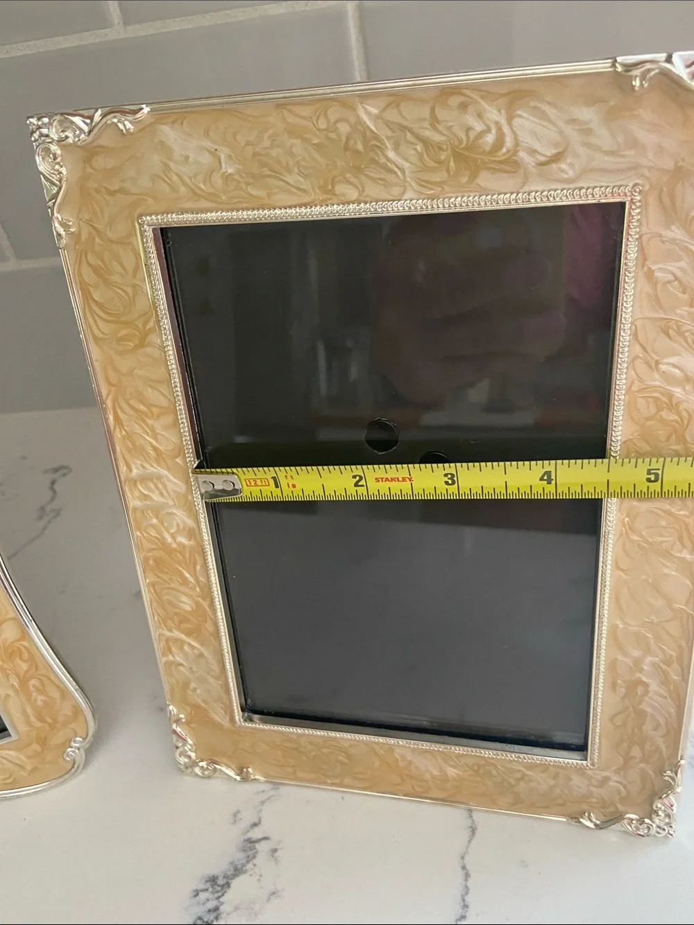 Set of 2 Decorative Marbled Picture Frames 4x6 Cream Silver Scroll Frames